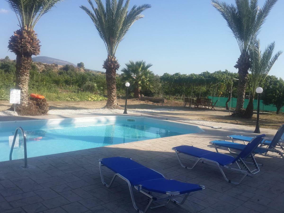 Argaka Palm Tree Apts Eksteriør bilde